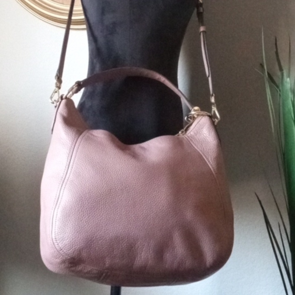 MICHAEL KORS "Fulton" Taupe Pebbled Leather Large Hobo Shoulder Bag Purse.